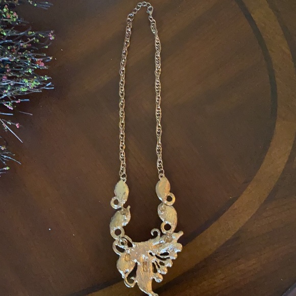 Necklace & Earrings Set - Picture 5 of 6